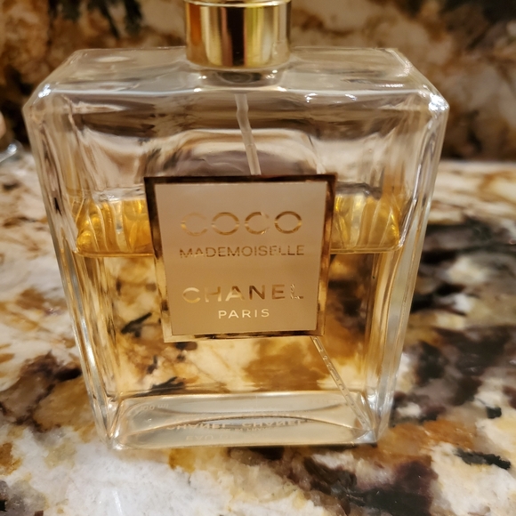 Chanel COCO MADEMOISELLE Eau De Parfum, travel size or sample - Picture 5 of 7